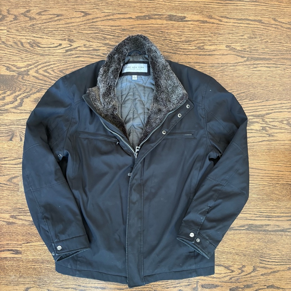 Men’s Faux Fur Collar Coat (L)